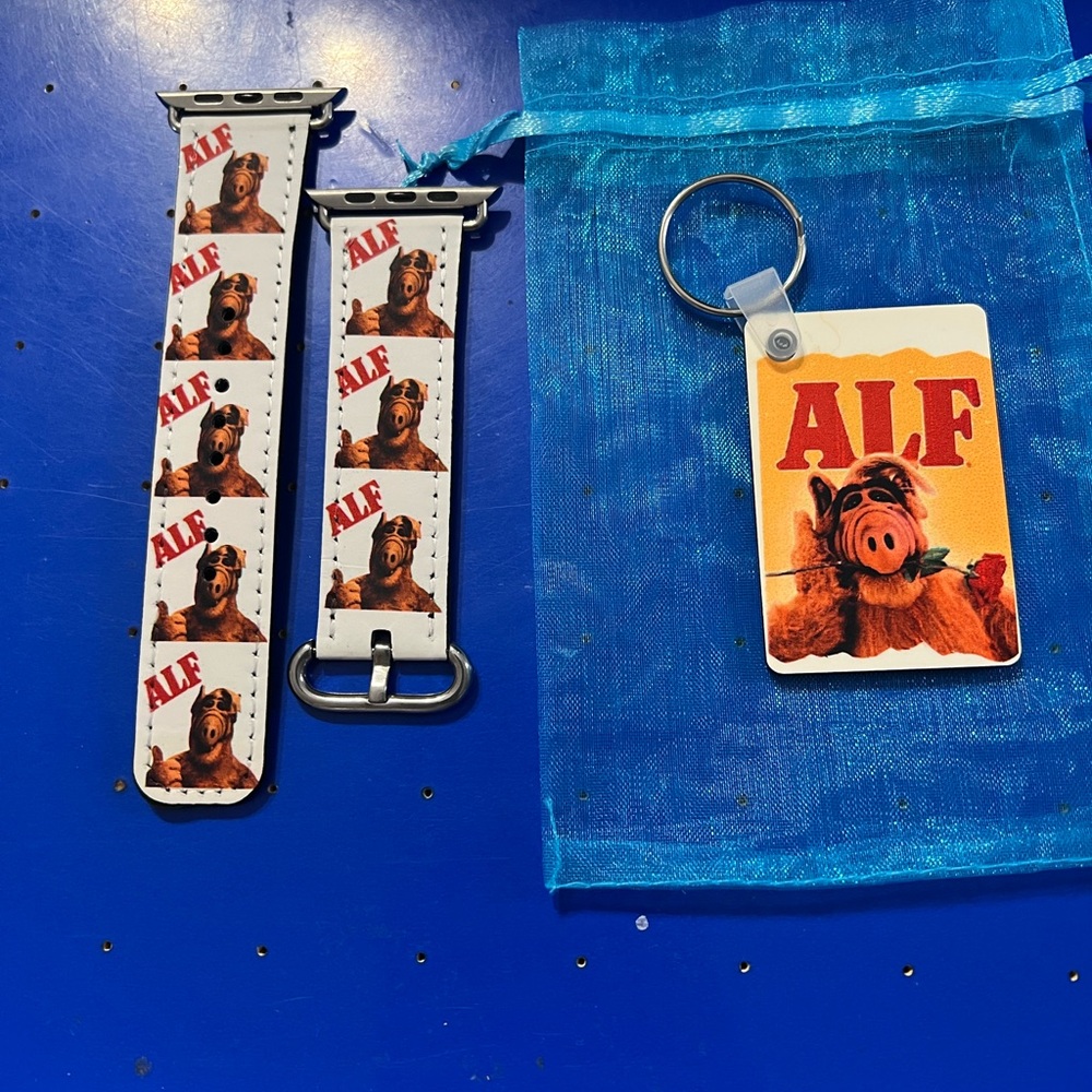 Alf Watch and and keychain